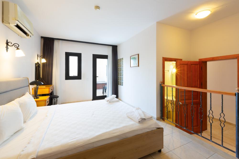 Grand Deluxe Suite
